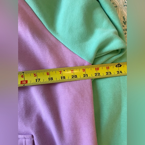 Spark Paws Multi-Color Colorful Women’s Sweatshirt Size Medium - Picture 9 of 10